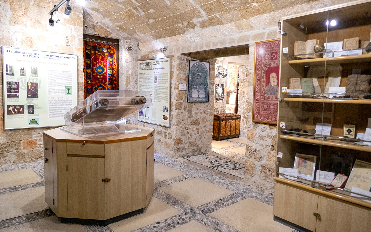 Rhodes-Town-jewish-museum.jpg